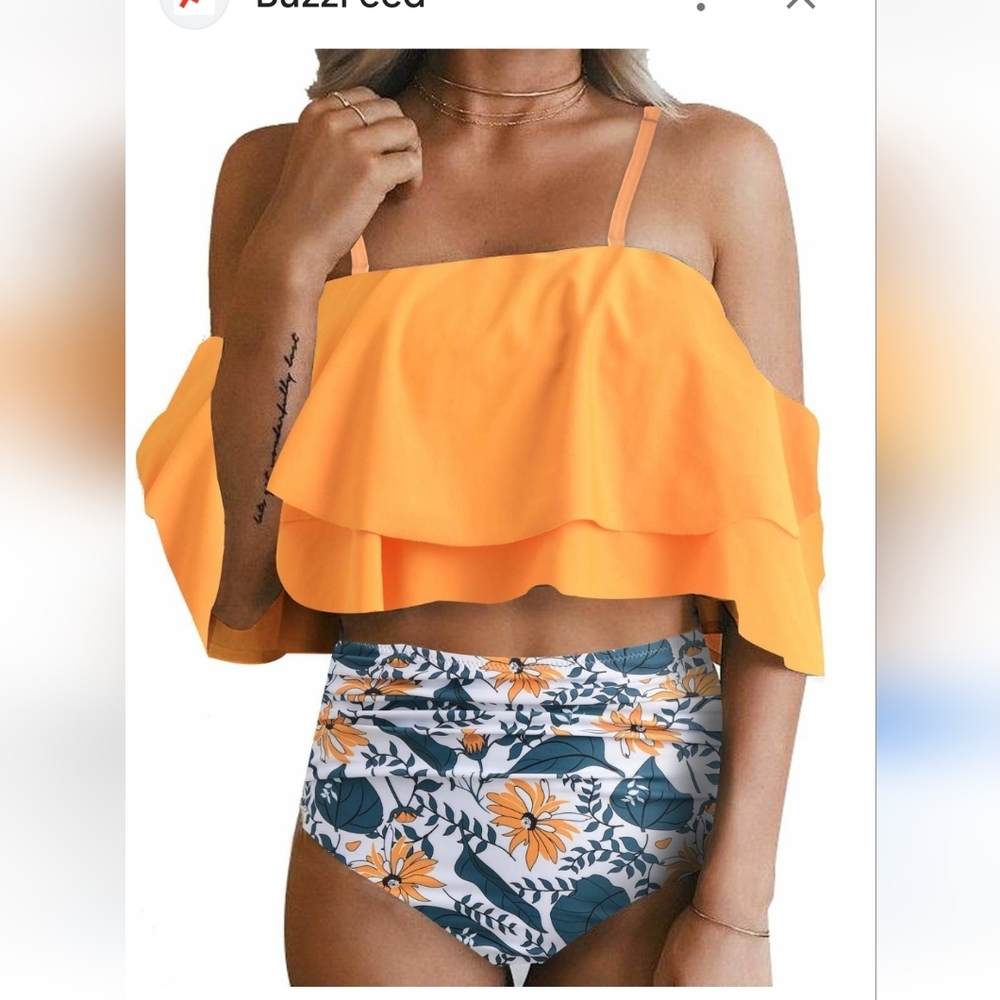 IFFEI. Two Piece Swimsuit. Halter Ruffle Top. High Waist Floral Bottom. Size M.